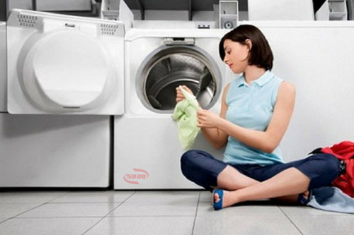 Bật mí 5 nguyên nhân khiến máy giặt giặt quần áo không sạch